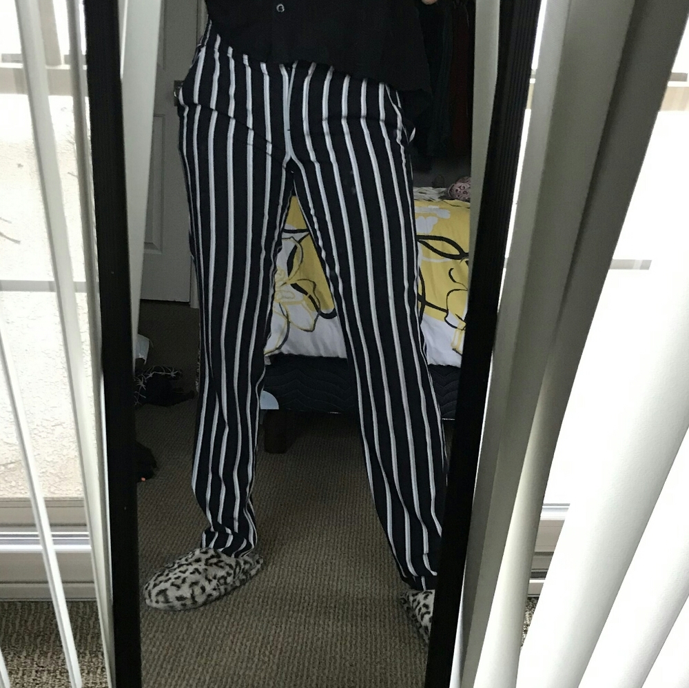 Striped straight pants